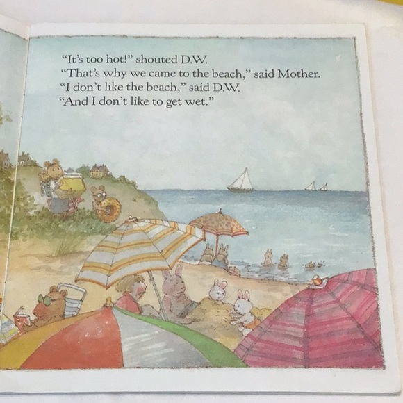COPY - 🍀2 for $10 Sale☘️D.W. All Wet , 1988 vintage , Marc Brown (Arthur) - Picture 6 of 9